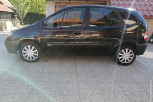 Renault Scenic 2005 215.400 km Dizel