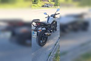 Yamaha FZ 8
