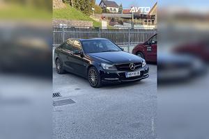 Mercedes-Benz C 220 2.012 255.000 km 1363