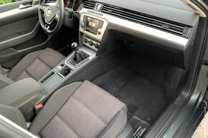 Volkswagen Passat 2017 182.000 km Dizel