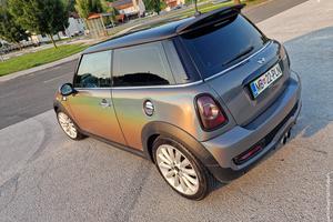 Mini Cooper 2010 196.000 km Bencin