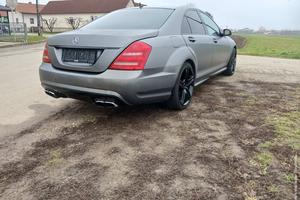 Mercedes-Benz S 320 2.006 290.000 km 1363