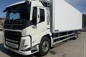 Volvo Trucks FM