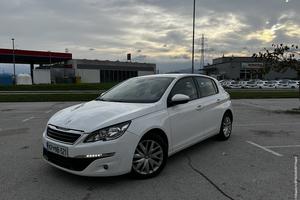 Peugeot 308 2.015 220.000 km 1363