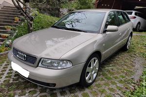 Audi A4 1999 190.000 km Bencin