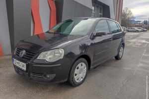 Volkswagen Polo 2005 302.000 km Bencin