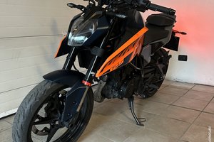 KTM 125 Duke 2024