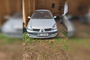 Renault Clio 2003 203.500 km Bencin