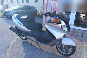 Suzuki Burgman 650 2003