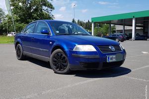 Volkswagen Passat 2008 230.000 km Bencin