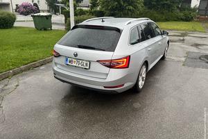 Škoda Superb 2018 185.500 km Dizel