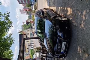 Audi A4 2009 240.000 km Bencin