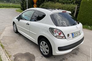 Peugeot 204 2006 189.000 km Bencin
