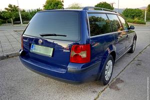 Volkswagen Passat Variant 2004 338.000 km Dizel